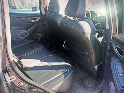 Used 2021 Subaru Forester Limited image 6