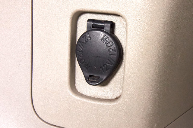 Used 2014 Toyota Prius V Three FWD image 28