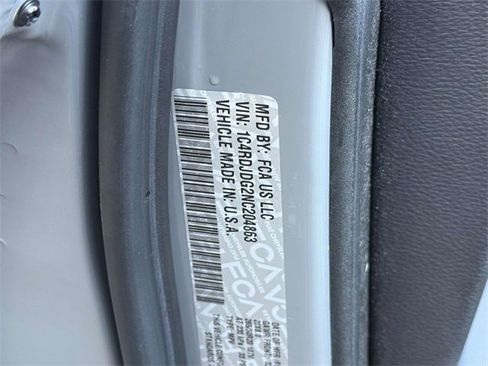 Used 2022 Dodge Durango GT image 26