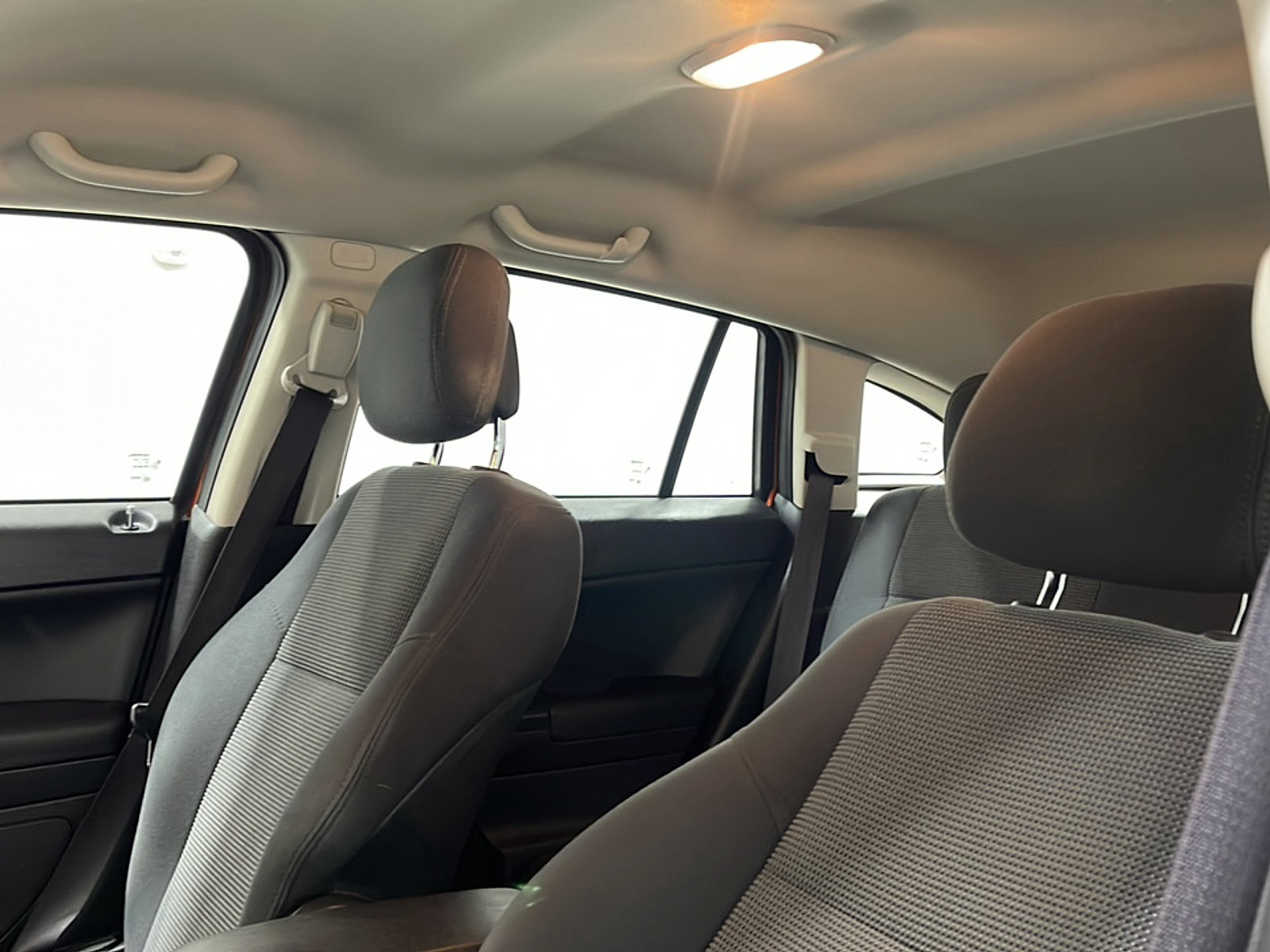 Used 2011 Dodge Caliber Mainstreet FWD image 9