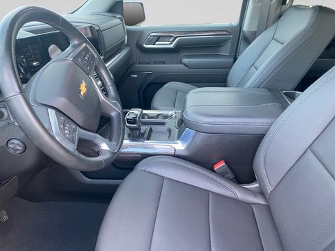 Used 2023 Chevrolet Silverado 1500 LTZ AWD/4WD image 20