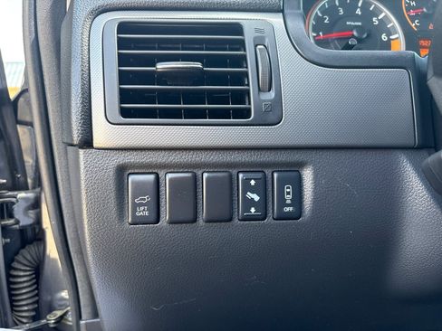 Used 2012 Nissan Armada SV AWD/4WD image 19