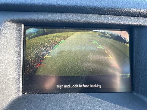 Used 2010 Nissan Murano LE w/ Navigation Pkg image 10