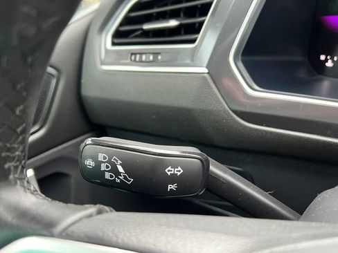 Used 2024 Volkswagen Tiguan Wolfsburg Edition AWD/4WD image 30