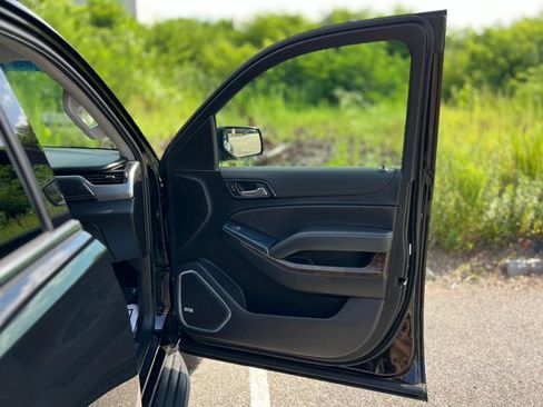 Used 2019 Chevrolet Tahoe LT image 30