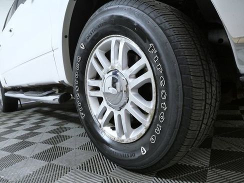 Used 2010 Ford F150 4x4 SuperCrew image 2