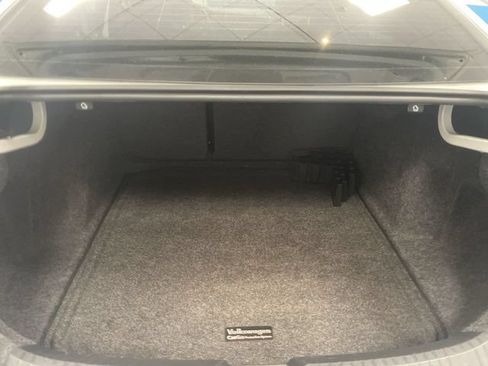 Used 2019 Volkswagen Jetta R-Line w/ R-Line Cold Weather Package FWD image 24