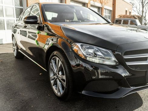 Used 2018 Mercedes-Benz C 300 4MATIC Sedan image 40