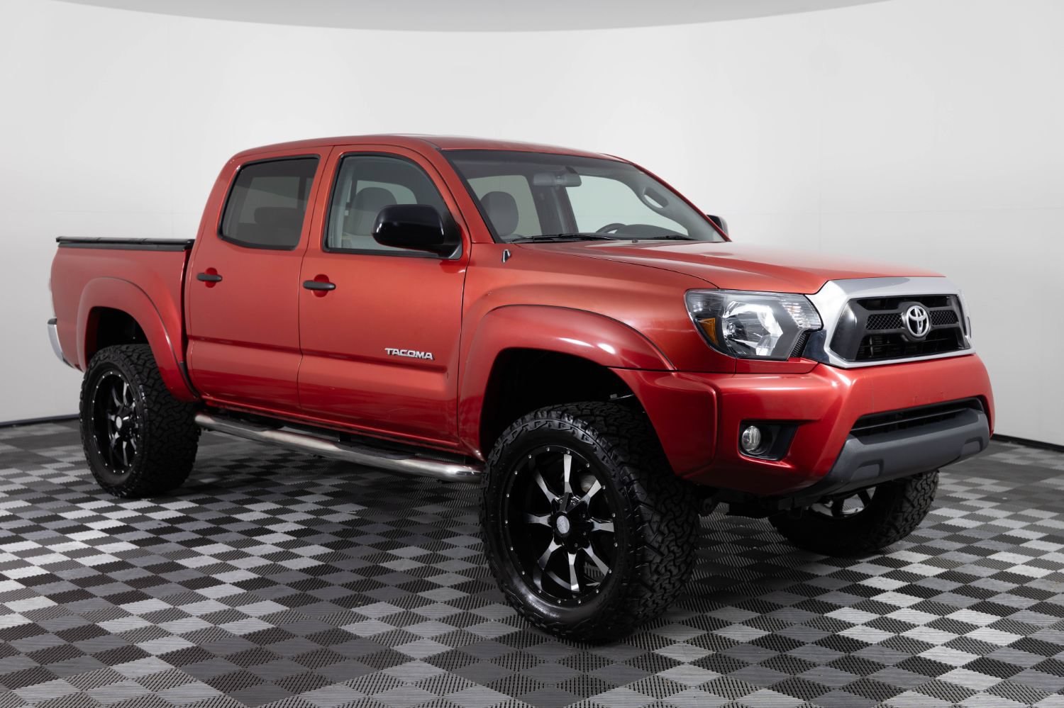 Used 2015 Toyota Tacoma 4x4 Double Cab w/ SR5 Package image 10