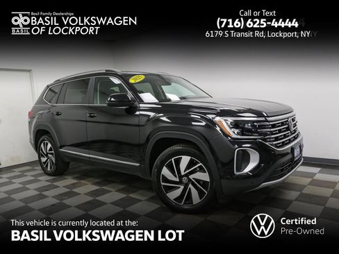 Used 2025 Volkswagen Atlas SEL AWD/4WD image 1