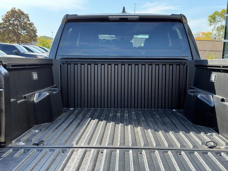 Used 2025 Toyota Tacoma SR5 AWD/4WD image 10