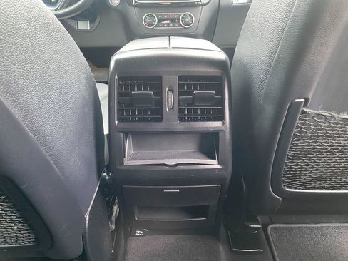 Used 2018 Mercedes-Benz GLE 350 4MATIC image 28