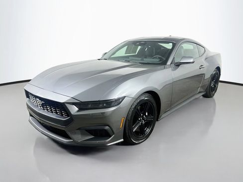 Used 2026 Ford Mustang Premium RWD image 3