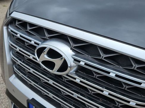 Used 2020 Hyundai Palisade Limited FWD image 13