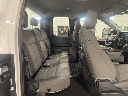 New 2025 Ford F250 XLT w/ FX4 Off-Road Package image 22