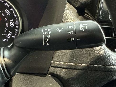 Used 2022 Toyota RAV4 LE AWD/4WD image 21