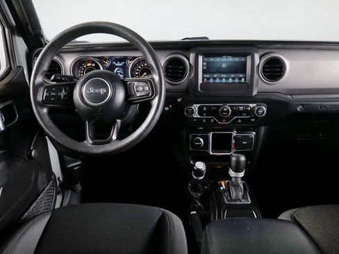 Used 2022 Jeep Wrangler Unlimited Sport image 11