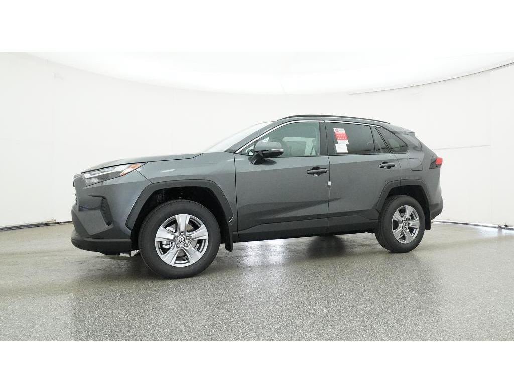 Used 2025 Toyota RAV4 XLE w/ Convenience Package FWD image 24