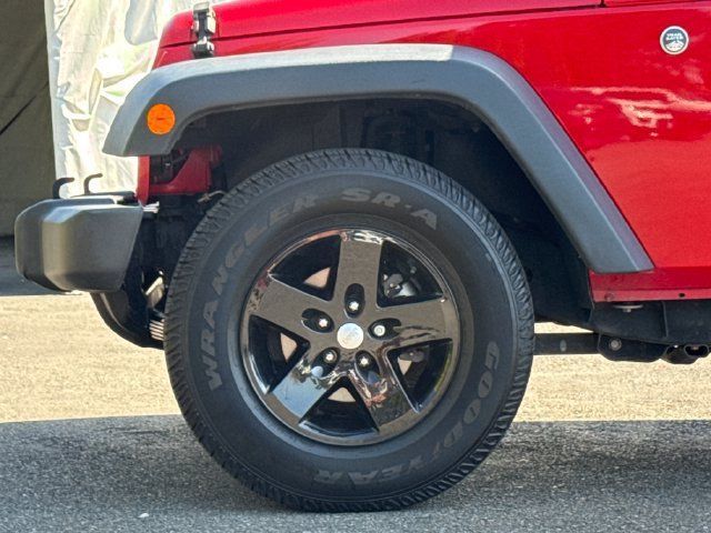 Used 2015 Jeep Wrangler Sport w/ Quick Order Package 24S AWD/4WD image 7