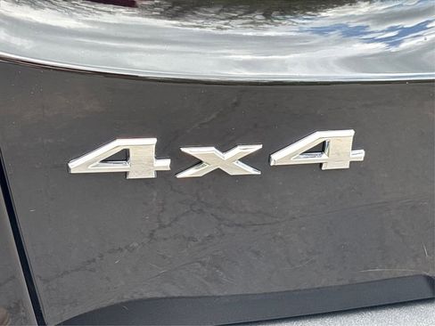 Used 2023 Jeep Renegade Latitude w/ Sun/Sound Group image 14