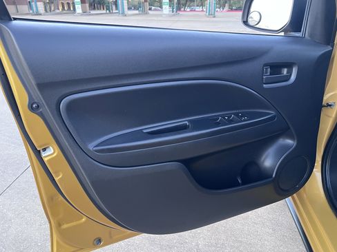 Used 2022 Mitsubishi Mirage ES image 28