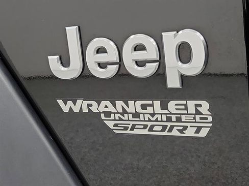 Used 2019 Jeep Wrangler Unlimited Sport S image 7