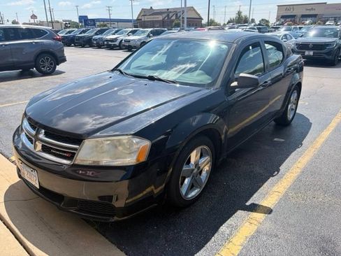 Used 2014 Dodge Avenger SE FWD image 1