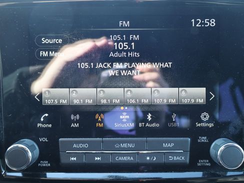 Used 2024 Nissan Frontier PRO-4X w/ Off-Road Protection Package image 18