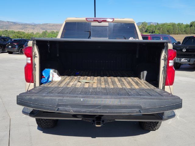 Used 2022 Chevrolet Silverado 1500 ZR2 w/ Technology Package AWD/4WD image 12