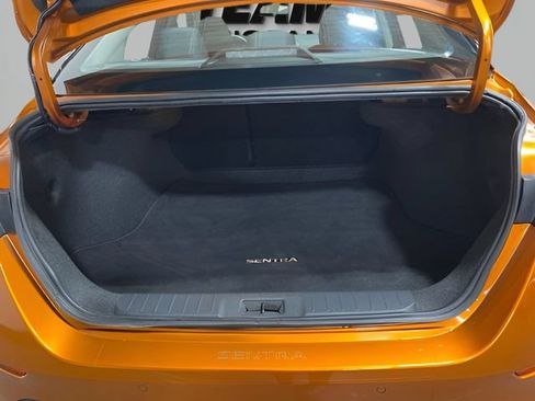 Certified 2023 Nissan Sentra SR FWD image 25