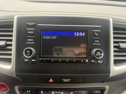 Used 2019 Honda Pilot LX image 26