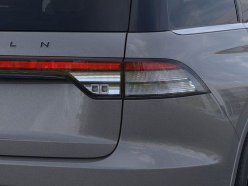 New 2025 Lincoln Aviator Black Label image 21