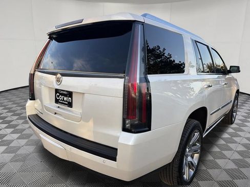 Used 2015 Cadillac Escalade Premium AWD/4WD image 8