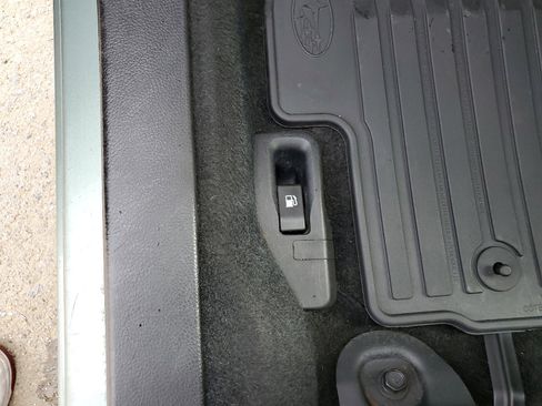 Used 2017 Subaru Forester 2.5i w/ Alloy Wheel Package image 31