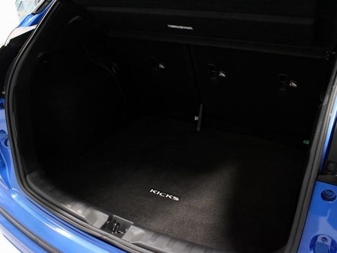 Certified 2023 Nissan Kicks SR w/ SR Premium Package FWD image 14