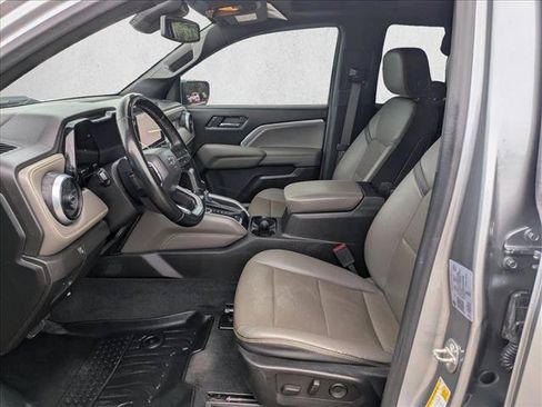 Used 2023 Chevrolet Colorado ZR2 w/ ZR2 Convenience Package III AWD/4WD image 14