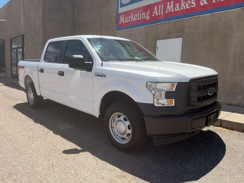 Used 2017 Ford F150 XL w/ XL Power Equipment Group AWD/4WD image 3