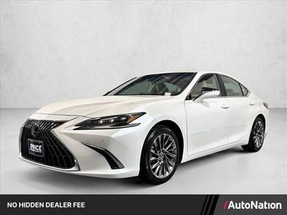 Used 2024 Lexus ES 300h Ultra Luxury w/ Accessory Package (Z2)