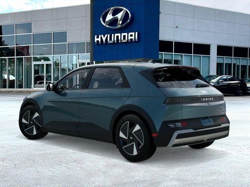 New 2026 Hyundai Ioniq 5 SE image 5