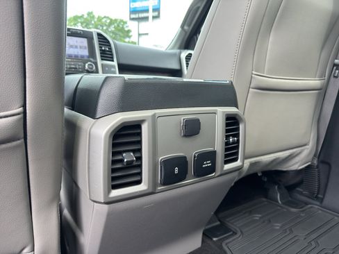 Used 2019 Ford F150 Lariat AWD/4WD image 25