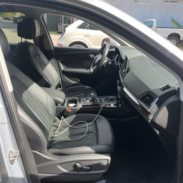 Used 2018 Audi Q5 2.0T Premium AWD/4WD image 5