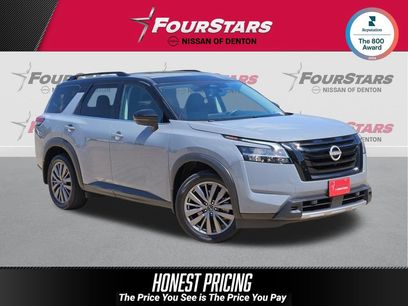 Used 2024 Nissan Pathfinder SL w/ SL Premium Package