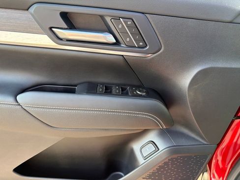 Used 2026 GMC Terrain Denali w/ LPO, Floor Liner Package AWD/4WD image 22
