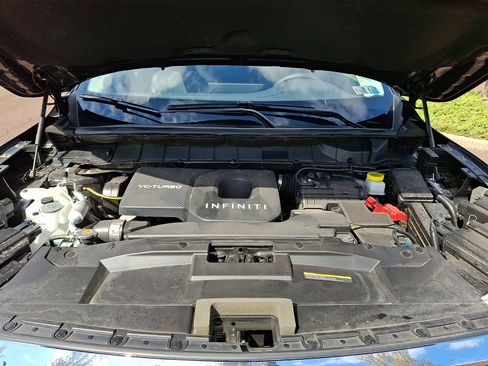 Certified 2025 INFINITI QX60 Luxe AWD/4WD image 32