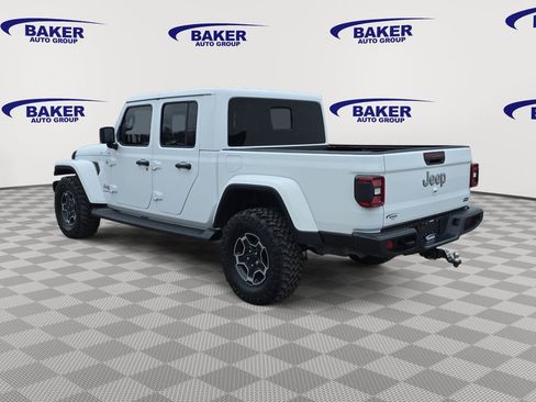 Used 2021 Jeep Gladiator Overland w/ Advanced Safety Group AWD/4WD image 5