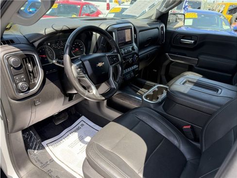 Used 2019 Chevrolet Silverado 1500 LTZ w/ LTZ Premium Package RWD image 18