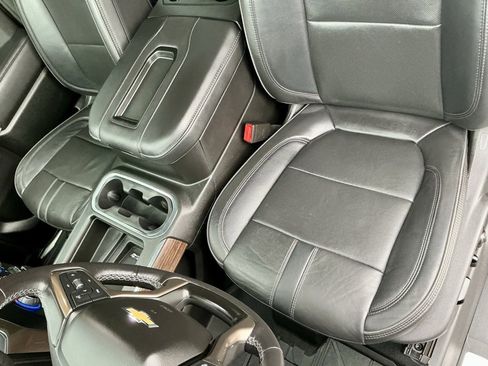 Used 2021 Chevrolet Silverado 1500 High Country w/ LPO, Dark Essentials Package image 44