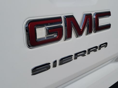 Used 2023 GMC Sierra 1500 Pro w/ Pro Value Package AWD/4WD image 26