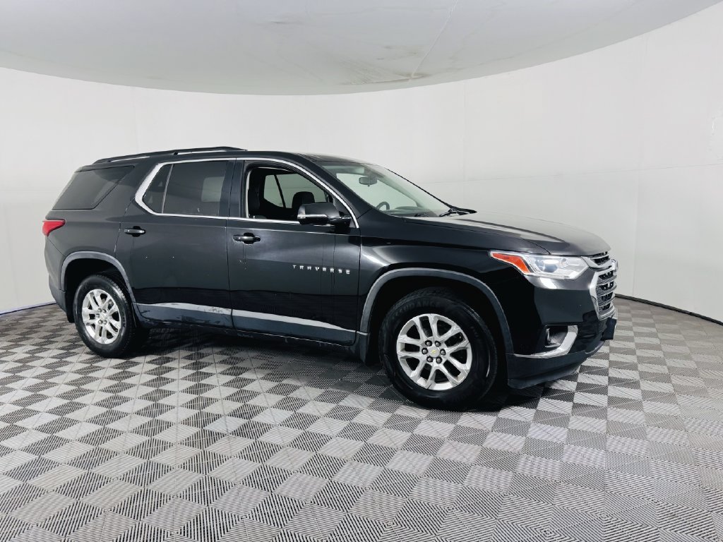 Used 2020 Chevrolet Traverse LT FWD image 7