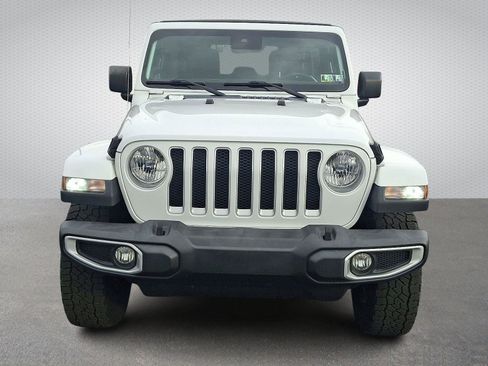 Used 2022 Jeep Wrangler Unlimited Sahara w/ Cold Weather Group image 2